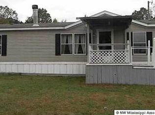 561 Jamie Dr, Byhalia, MS 38611