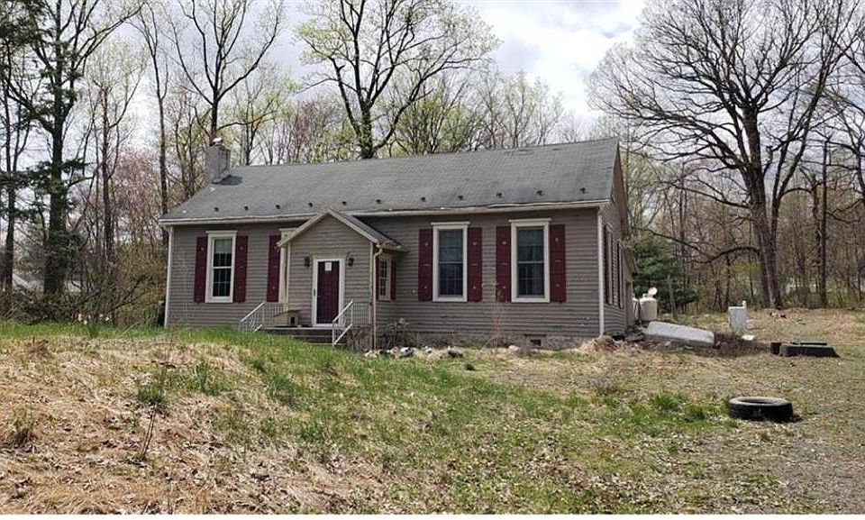997 Glass St, Pen Argyl, PA 18072 Zillow