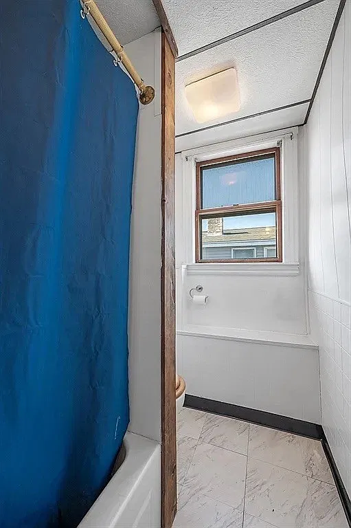 2 bed, 1222 sqft, $2,550 — Photo 1
