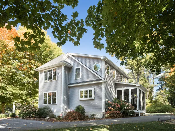 4 Pinefield Lane, York, ME 03909