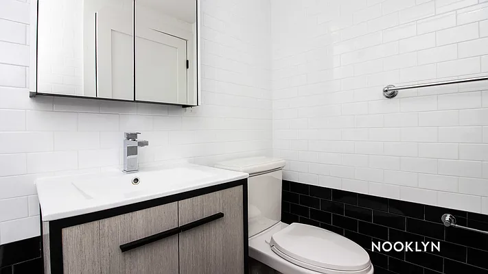 Rented by Nooklyn NYC LLC | media 10