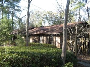 3006 Foxridge Rd, Dothan, AL 36303