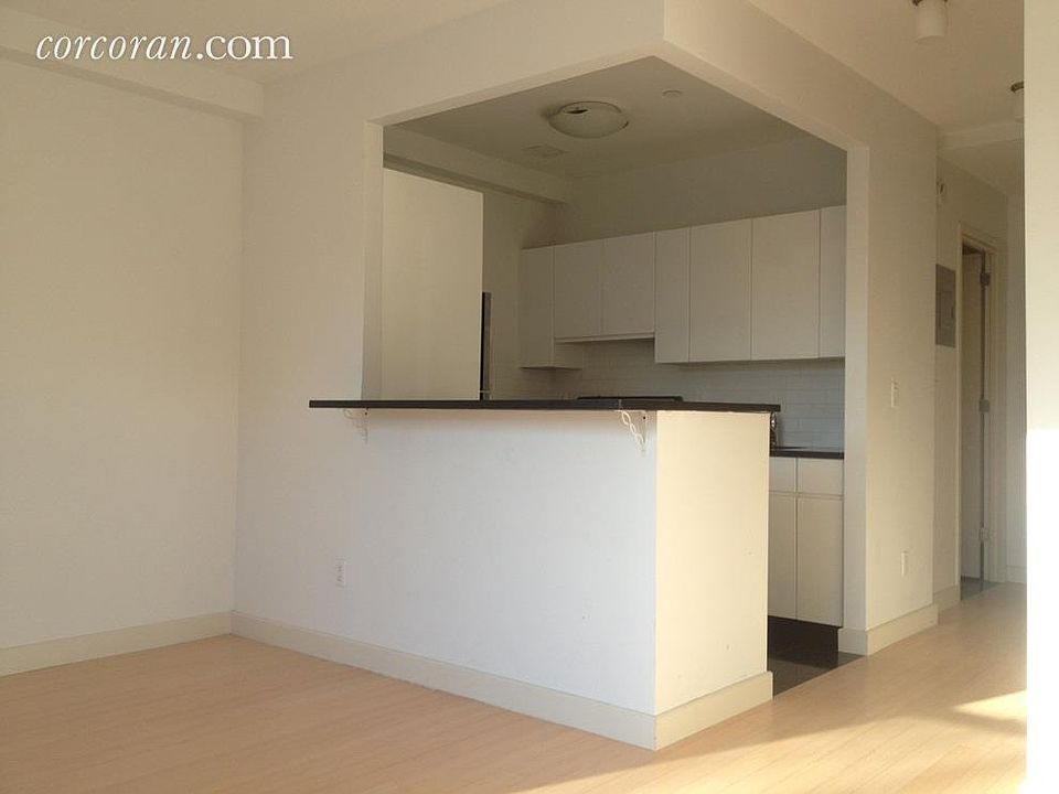 1st image of 1078 Fulton St APT 4B