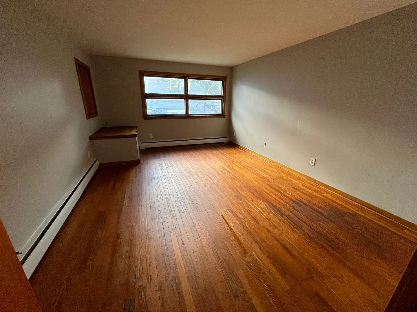 424 Walnut St — Photo 4