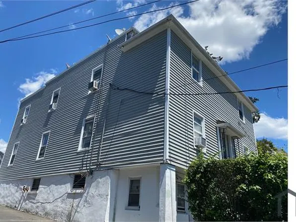 12 Fawcett St #2R, Pt Chester, NY 10573