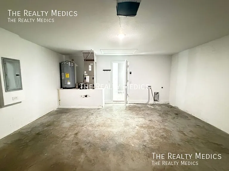 214 Locust Pass Trce — Photo 18