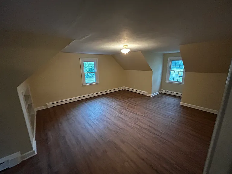 375 Holyoke Rd — Photo 8
