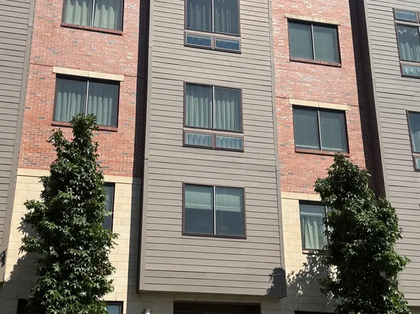 905 Lakeview Ct, King Of Prussia, PA 19406