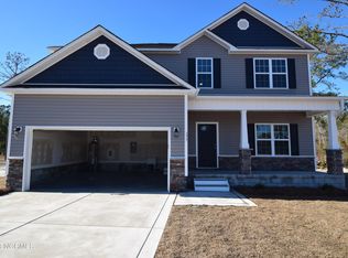 177 Finch Ln, New Bern, NC 28560