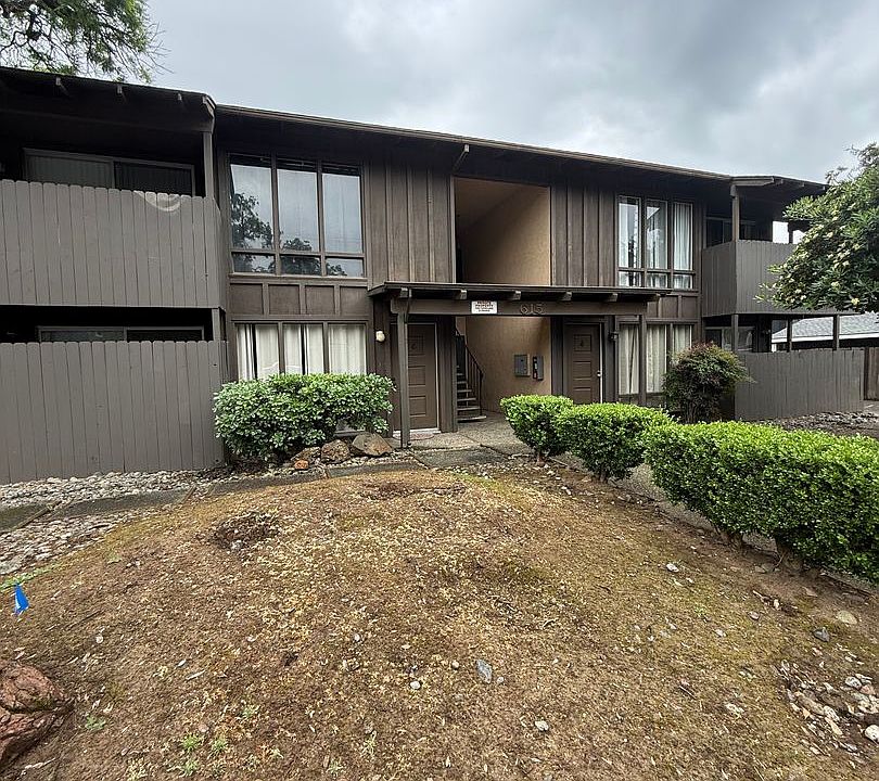 1st image of 615 Rancheria Dr APT 2