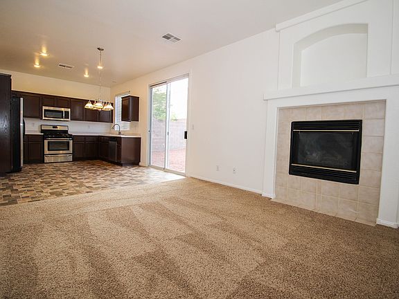 4th image of 10040 Lemon Valley Ave