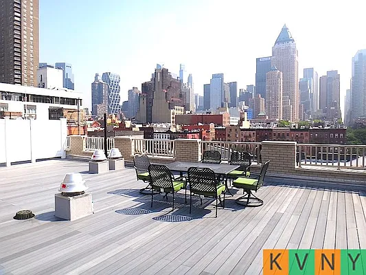Rented by KVNY Soho | media 57