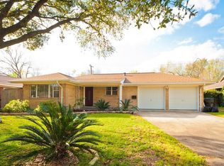 4527 Warm Springs Rd, Houston, TX 77035