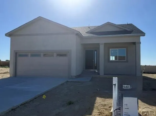 6022 Harper Ln, Pueblo, CO 81008