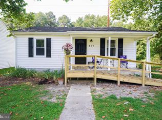 307 W Church St, Hebron, MD 21830