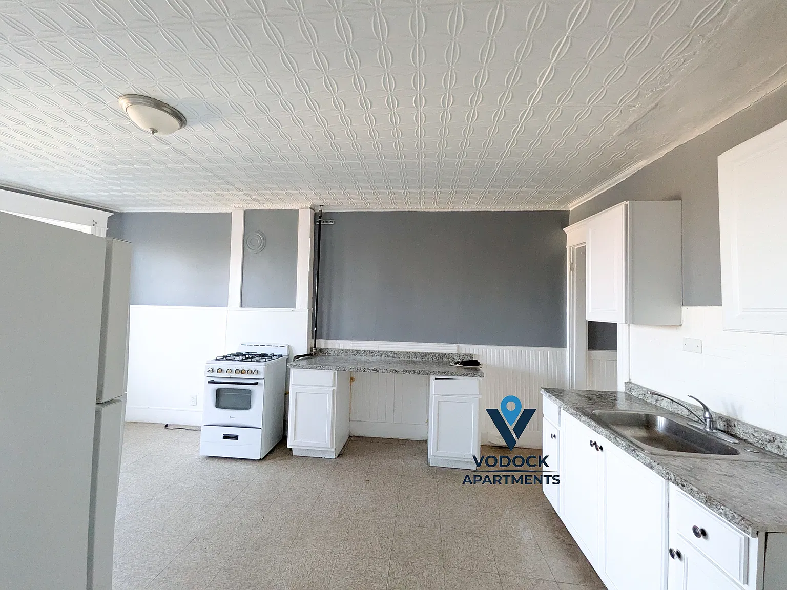 1 bed, 850 sqft, $1,300 — Photo 3