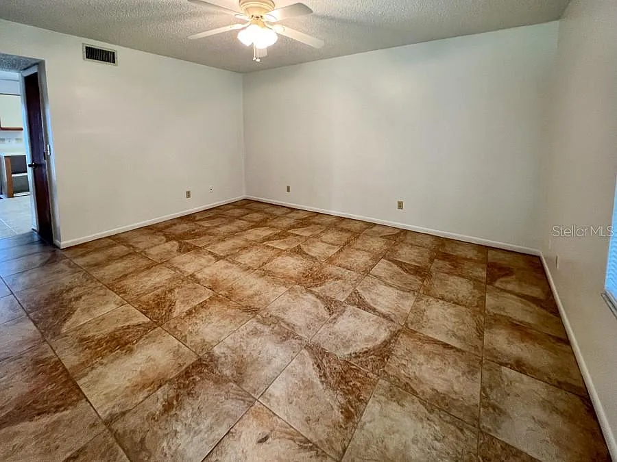 Building Photo - 5601 Avenue H #2