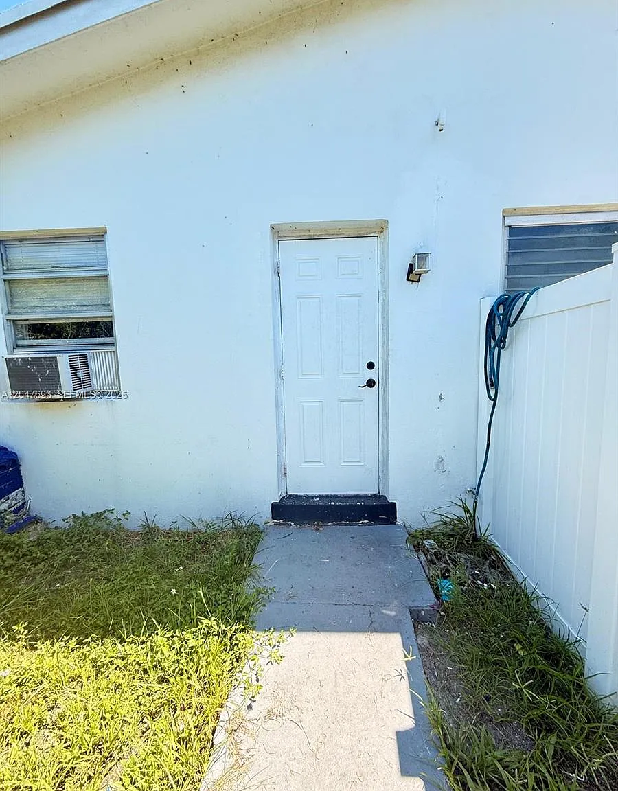 Oak Acres — Photo 1