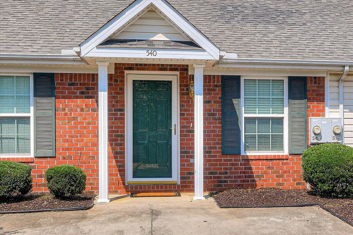 2 bed, 2.0 bath, 1100 sqft, $1,950 — Photo 4