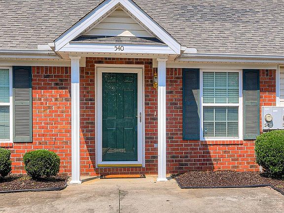 4th image of 540 Edgecliff Ln