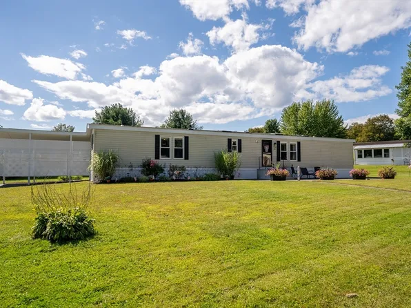 50 Clayton Dr, West Springfield, MA 01089