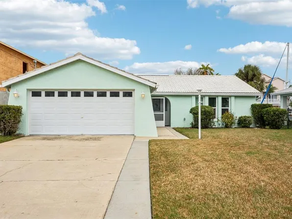 7313 Hatteras Dr, Hudson, FL 34667