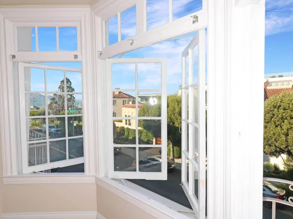 233 Cervantes Blvd #203, San Francisco, CA 94123