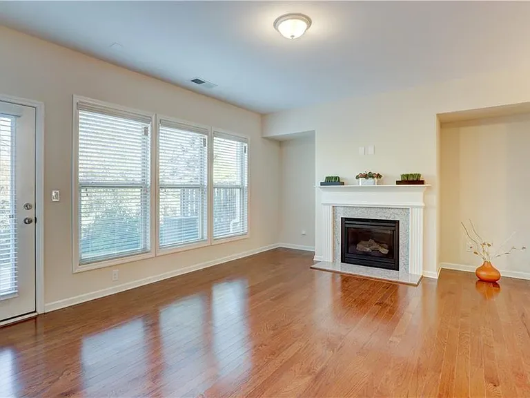 3394 New Fawn Ln — Photo 8