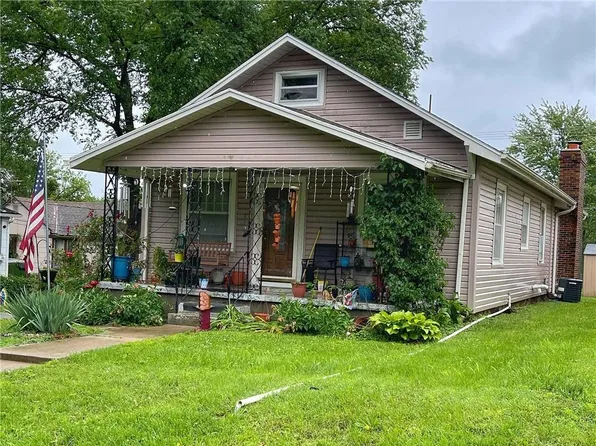 1305 Olive St, Leavenworth, KS 66048