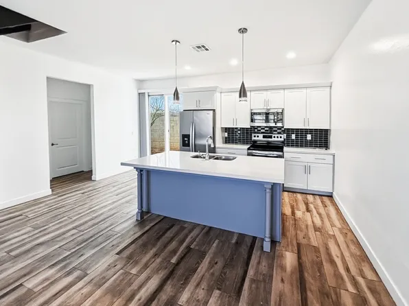 1852 N 51st St #5, Phoenix, AZ 85008