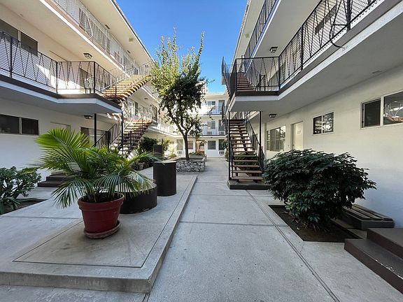 3rd image of 365 W Doran St #117