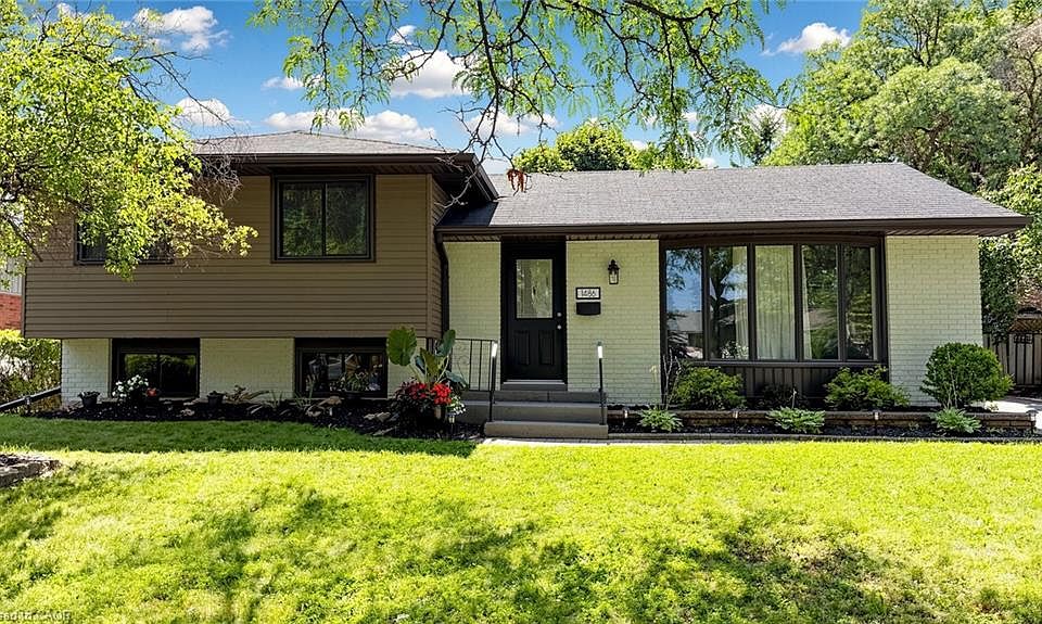 1st image of 1486 Barker Ave