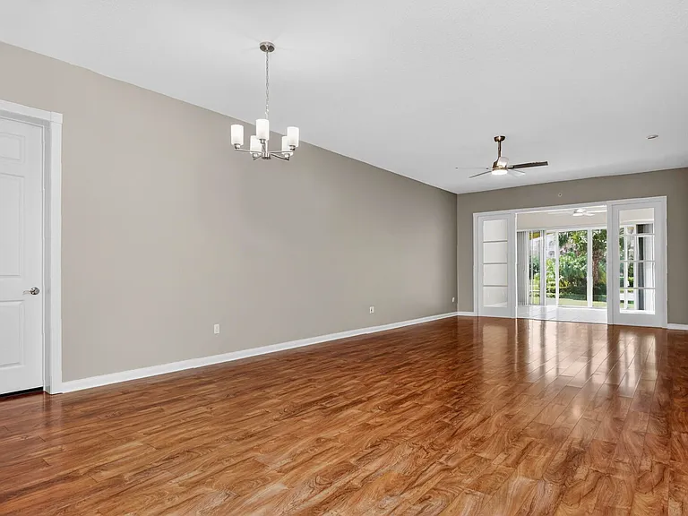 37 Harbour Isle Dr E #106 — Photo 12