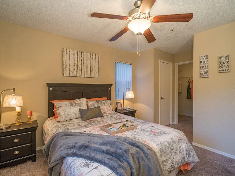Sterling Point Apartment Homes — Photo 82