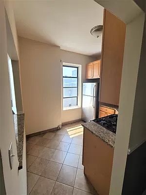 2nd image of 177 16th St APT 16