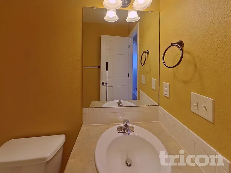 2212 72nd Avenue Ct — Photo 13