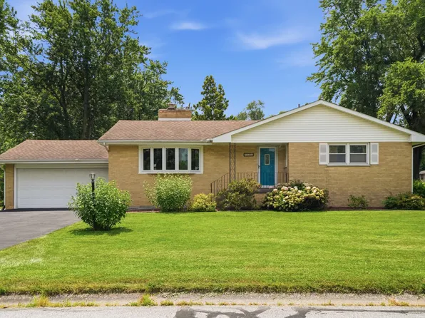 7605 W 86th Ave, Crown Point, IN 46307