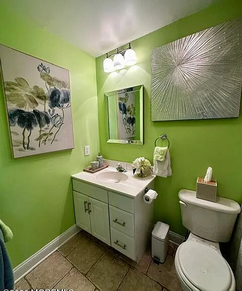 15 Chapin Ave — Photo 17
