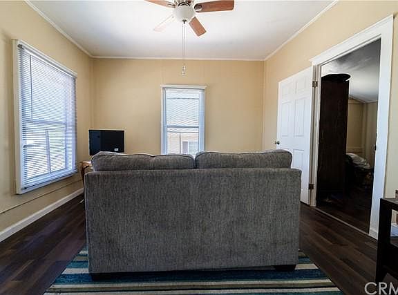 5th image of 3147 Fairmount St