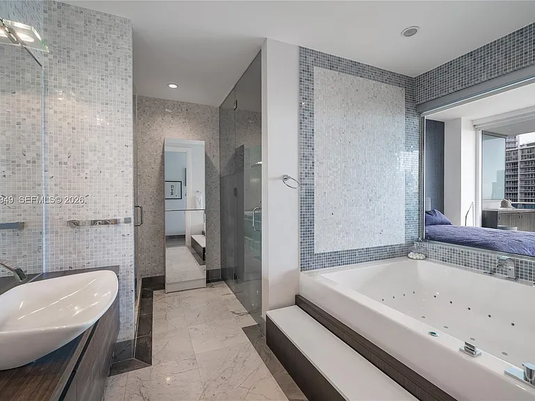 200 Biscayne Boulevard Way #4902 — Photo 16