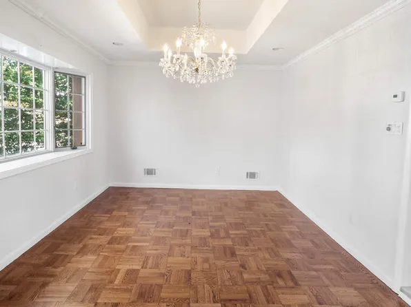 60 82nd Street image 5 of 16