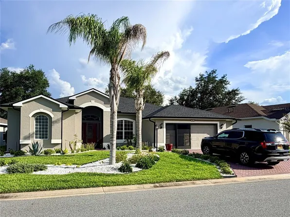 5602 Squires Dr, Leesburg, FL 34748