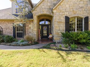 19460 Redbud Creek Cir, Harrah, OK 73045