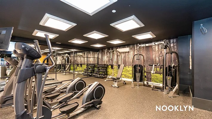 Rented by Nooklyn NYC LLC | media 41