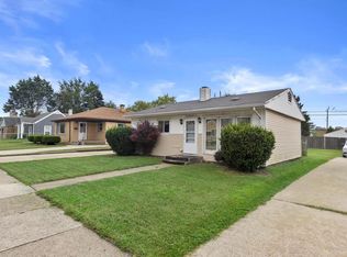 2210 Shoop St, Racine, WI 53404