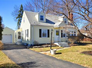 12 Cassilis Rd, West Hartford, CT 06107