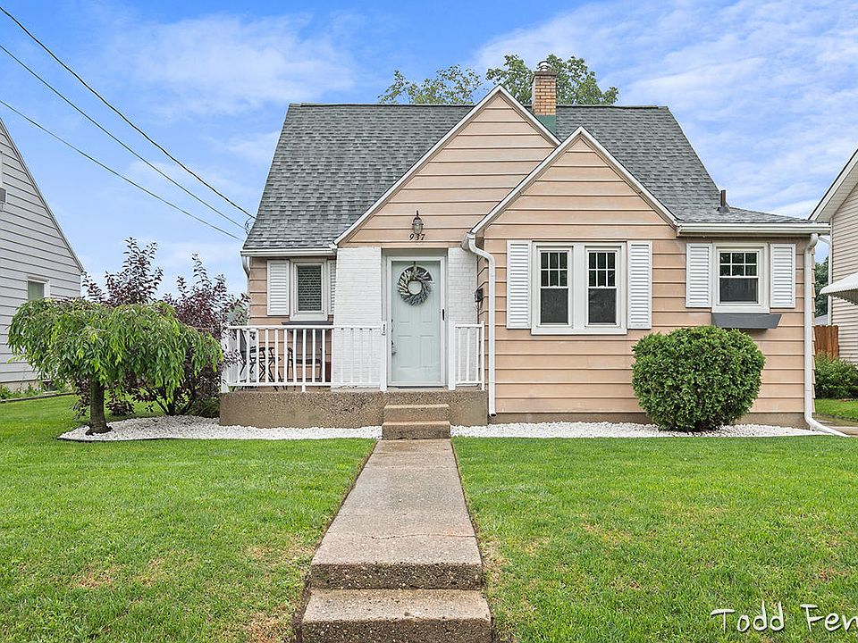 1st image of 937 Aberdeen St NE