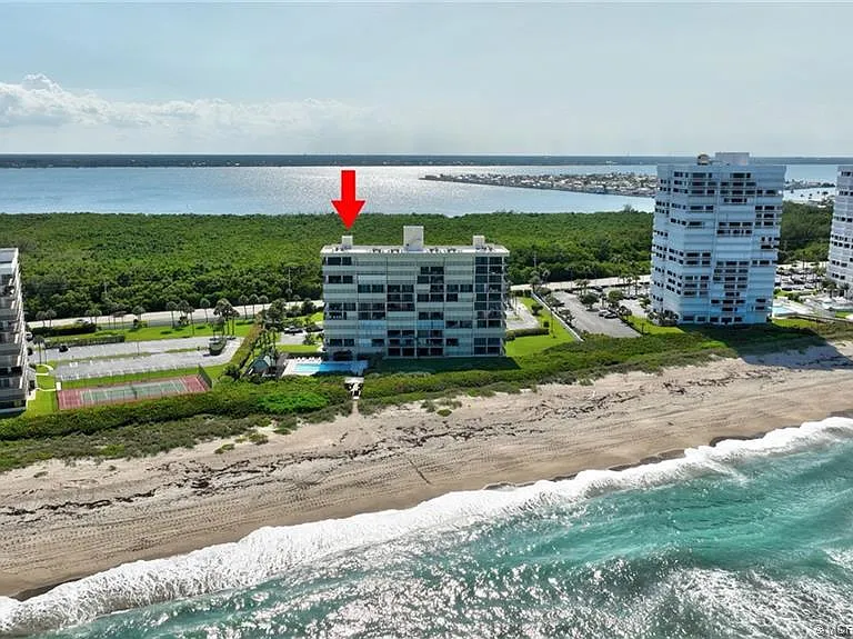 10000 S Ocean Dr #206 — Photo 3