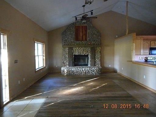 3rd image of 41704 Outlaw Ln