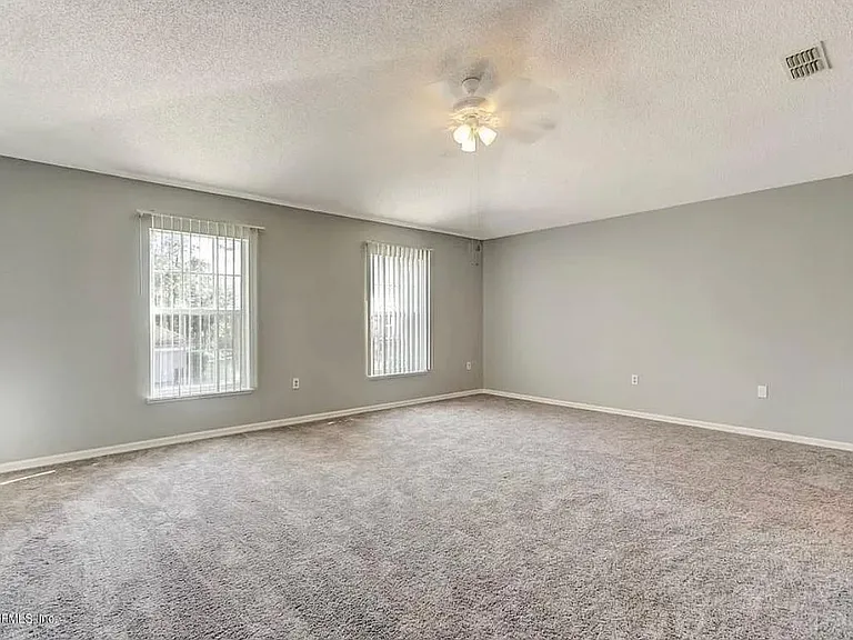4043 Broad Creek Ln — Photo 16